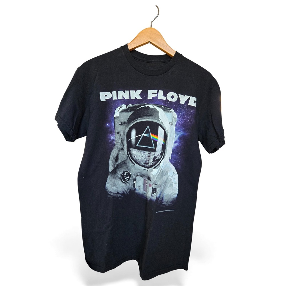 Pink Floyd Astronaut Dark Side of the Moon Graphic T Shirt Size Medium - Picture 3 of 7